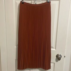 Babaton pleated midi skirt.